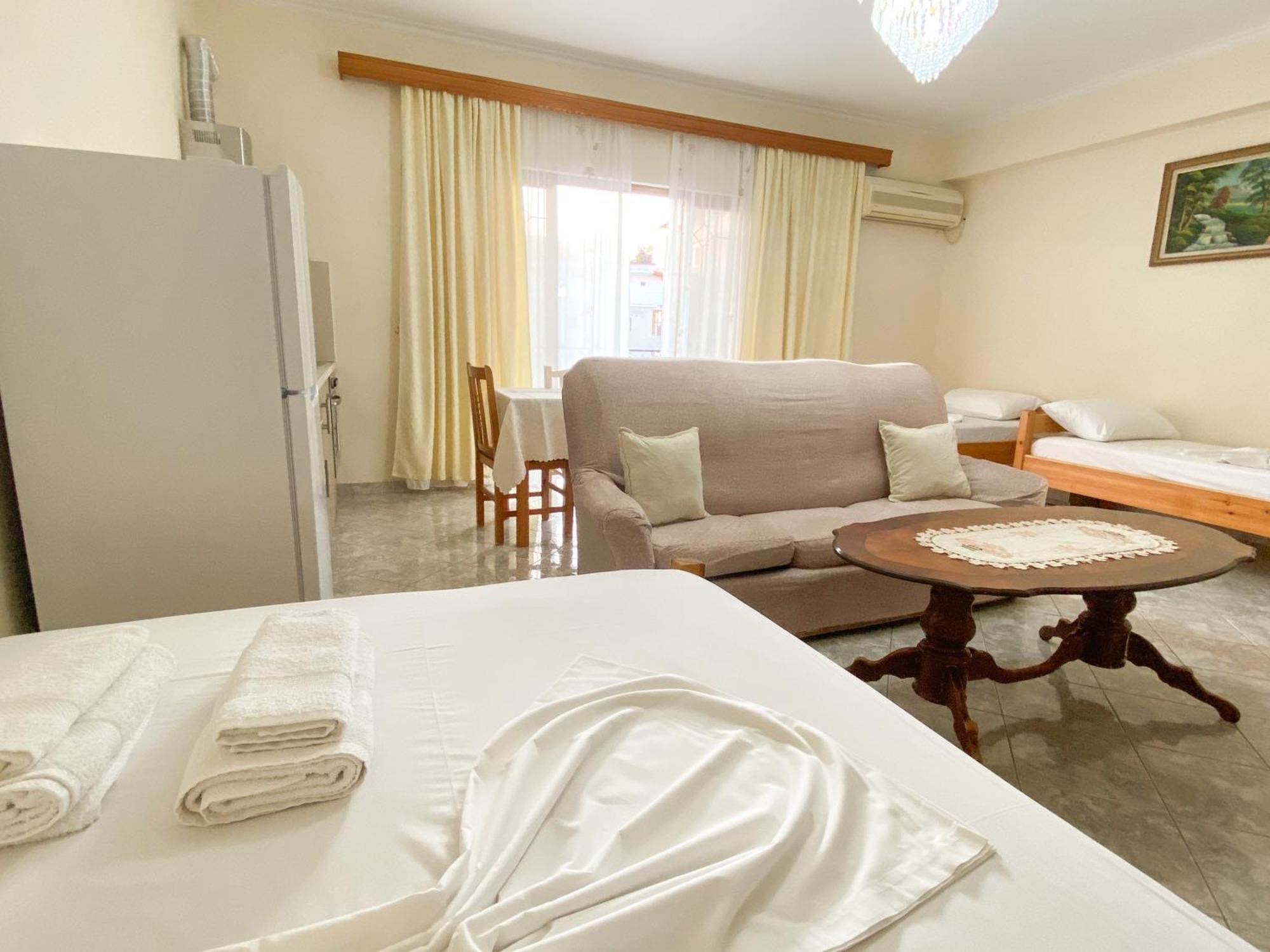 Summerland Saranda Екстер'єр фото