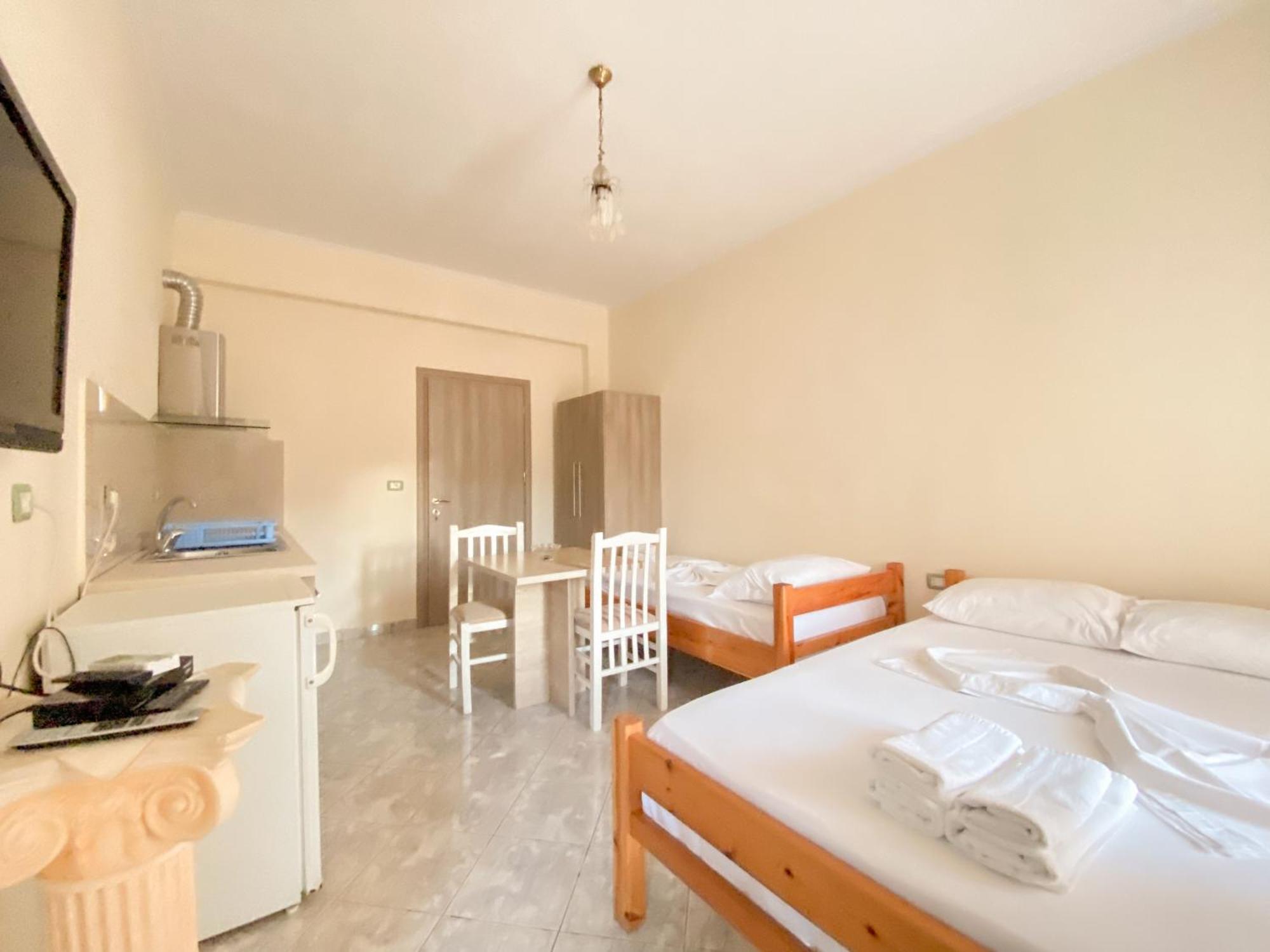 Summerland Saranda Екстер'єр фото